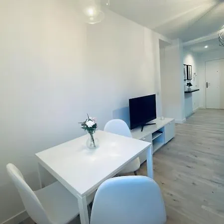 Appartamento Acogedor Y Comodo Con Piscina *